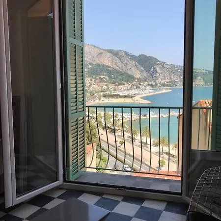 Capodanna, Au Coeur De La Vieille Ville, Maison De Village Avec Magnifique Vue Sur La 멍똥