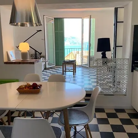 Capodanna, Au Coeur De La Vieille Ville, Maison De Village Avec Magnifique Vue Sur La 멍똥