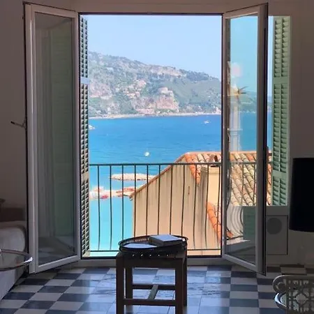 Capodanna, Au Coeur De La Vieille Ville, Maison De Village Avec Magnifique Vue Sur La