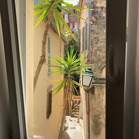 Capodanna, Au Coeur De La Vieille Ville, Maison De Village Avec Magnifique Vue Sur La Будинок відпочинку