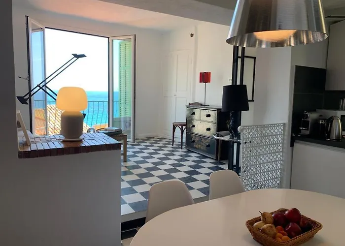 Semesterbostad Capodanna, Au Coeur De La Vieille Ville, Maison De Village Avec Magnifique Vue Sur La *